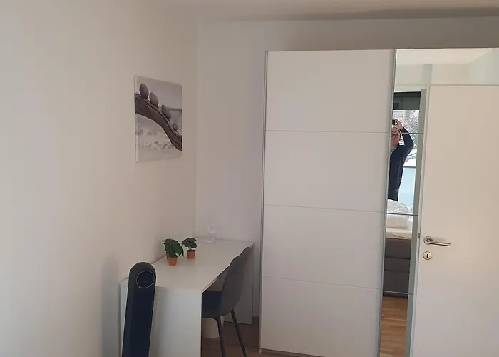 Primelweg Apartment *